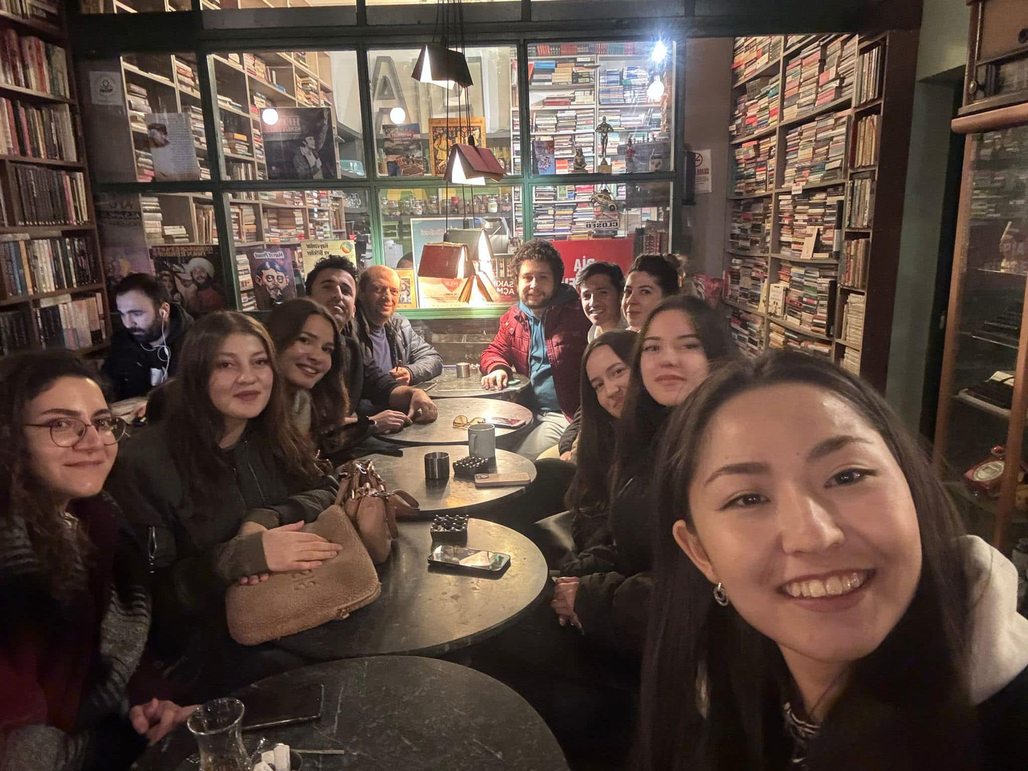 İzmir Gönüllüleri Atölyeleri